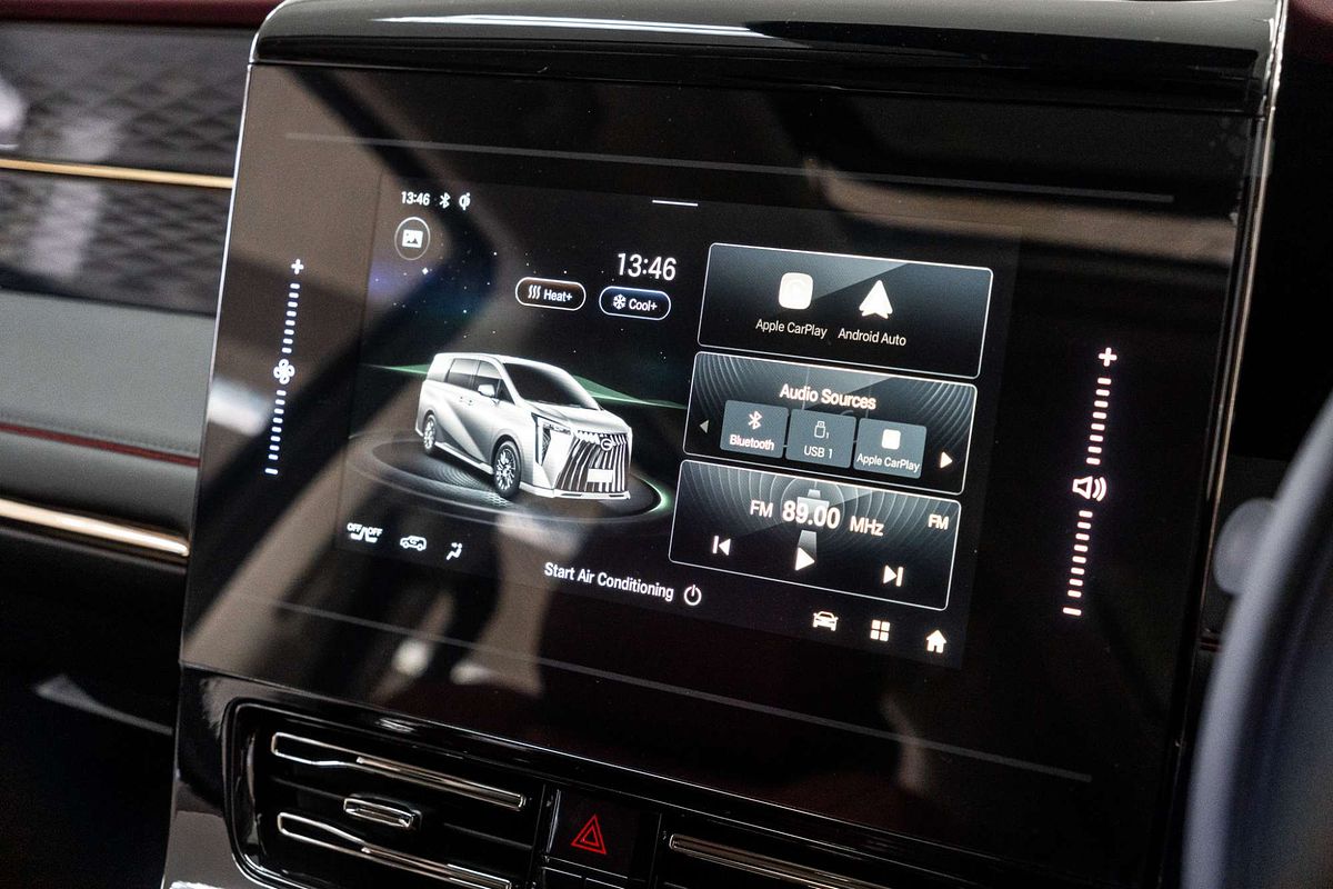 2025 GAC M8 2.0T PHEV PREMIUM