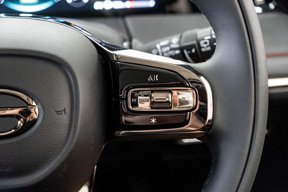 2025 GAC M8 2.0T PHEV PREMIUM