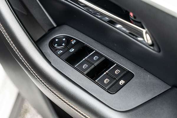 2023 Mazda CX-60 P50e Evolve KH Series