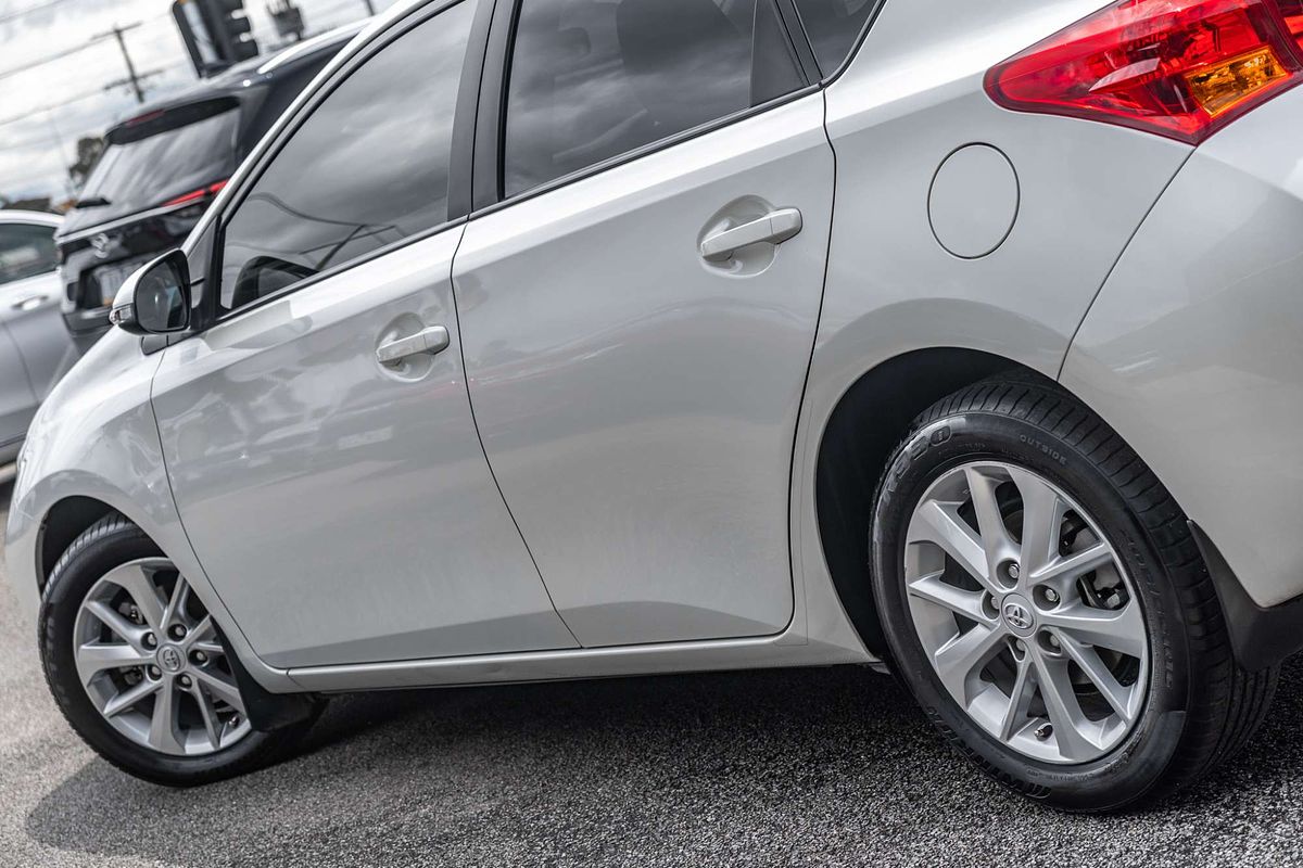 2015 Toyota Corolla Ascent Sport ZRE182R