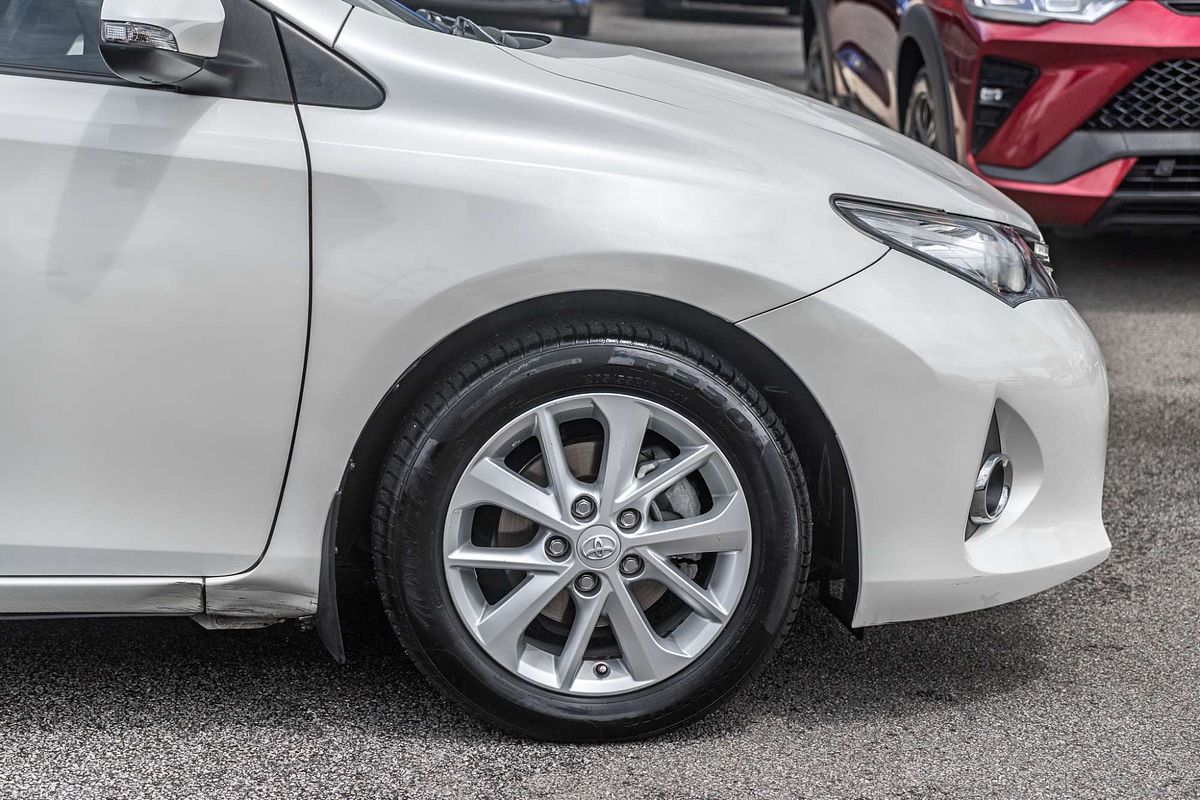 2015 Toyota Corolla Ascent Sport ZRE182R
