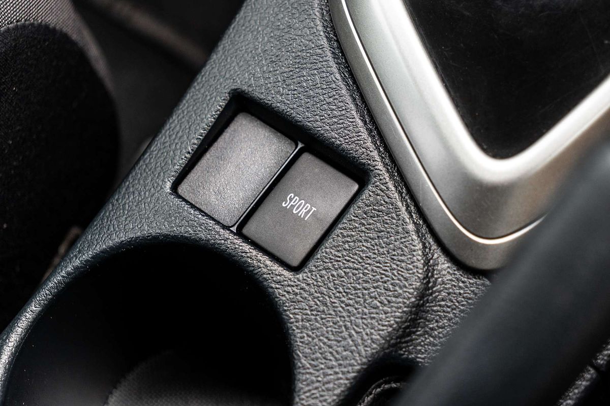 2015 Toyota Corolla Ascent Sport ZRE182R