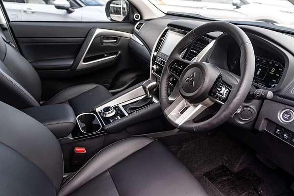 2025 Mitsubishi Pajero Sport Exceed QG