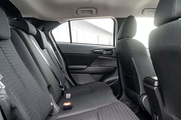 2024 Mitsubishi Eclipse Cross ES YB