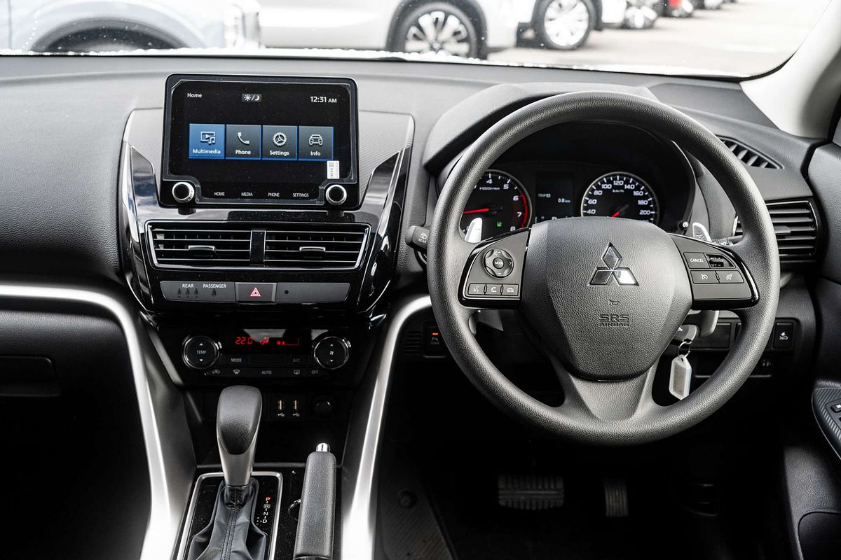 2024 Mitsubishi Eclipse Cross ES YB