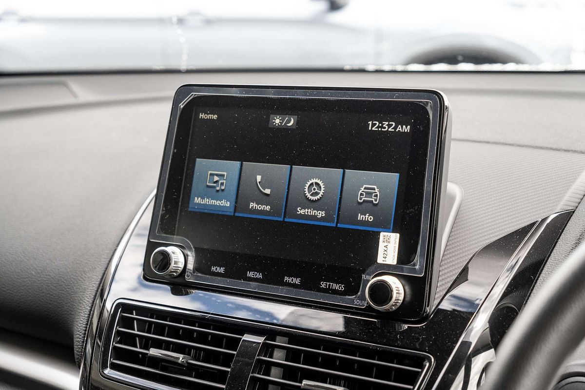 2024 Mitsubishi Eclipse Cross ES YB