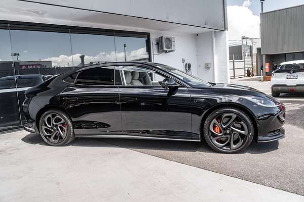 2025 MG IM5 Performance P12L