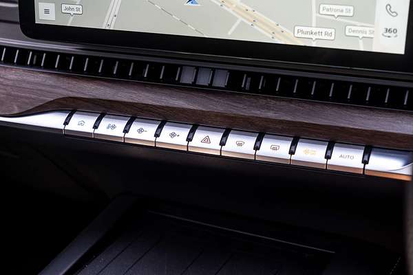 2025 MG QS Excite IS31