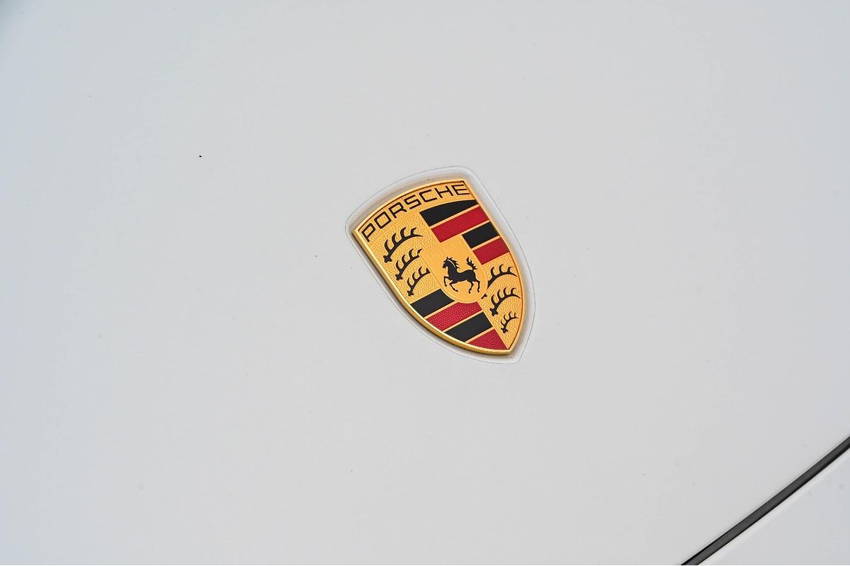 2021 Porsche Taycan 4S Y1A