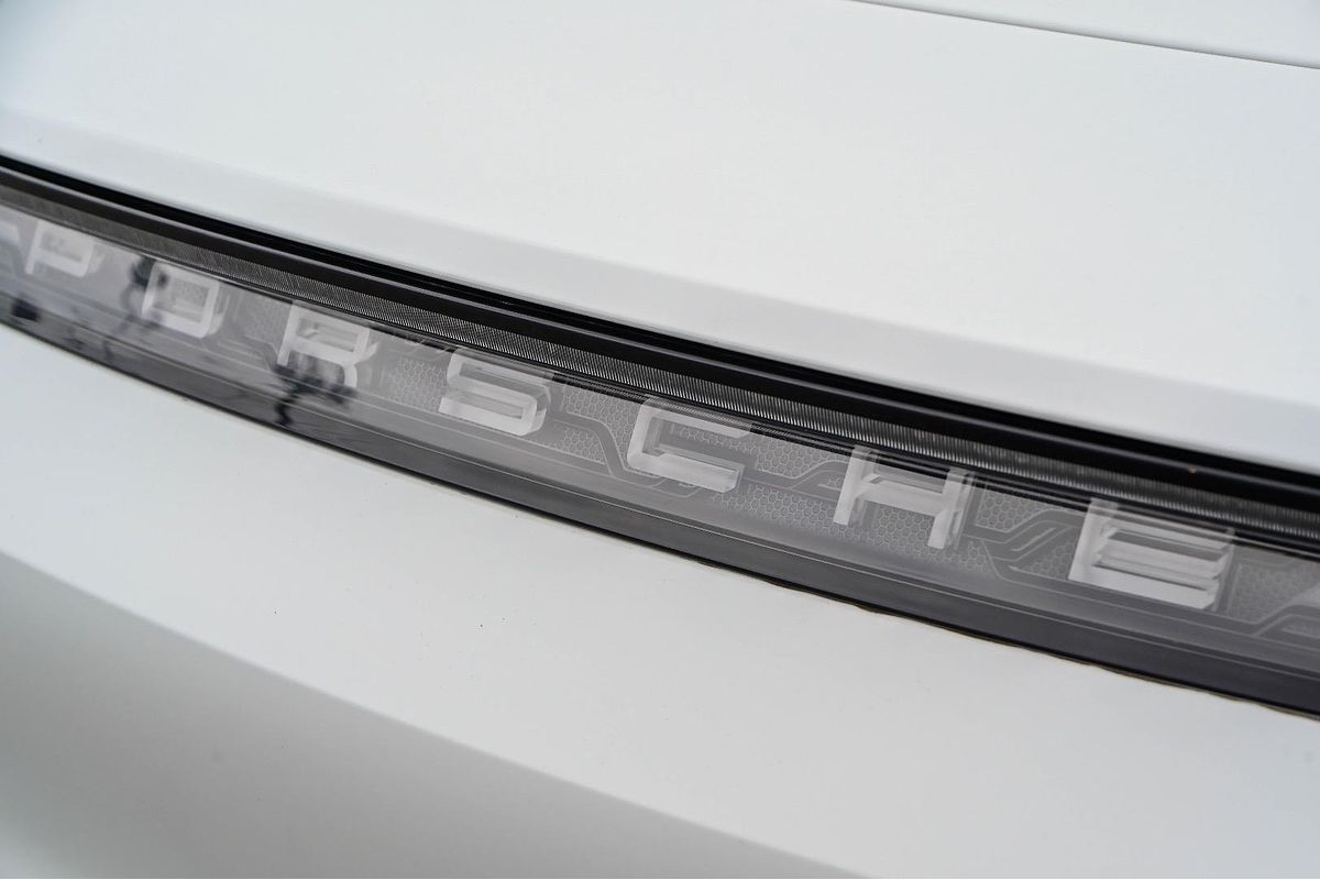 2021 Porsche Taycan 4S Y1A