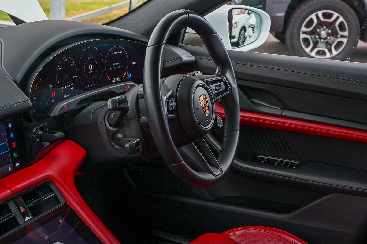 2021 Porsche Taycan 4S Y1A