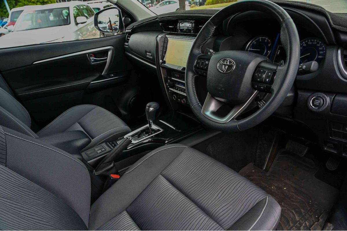 2022 Toyota Fortuner GXL GUN156R