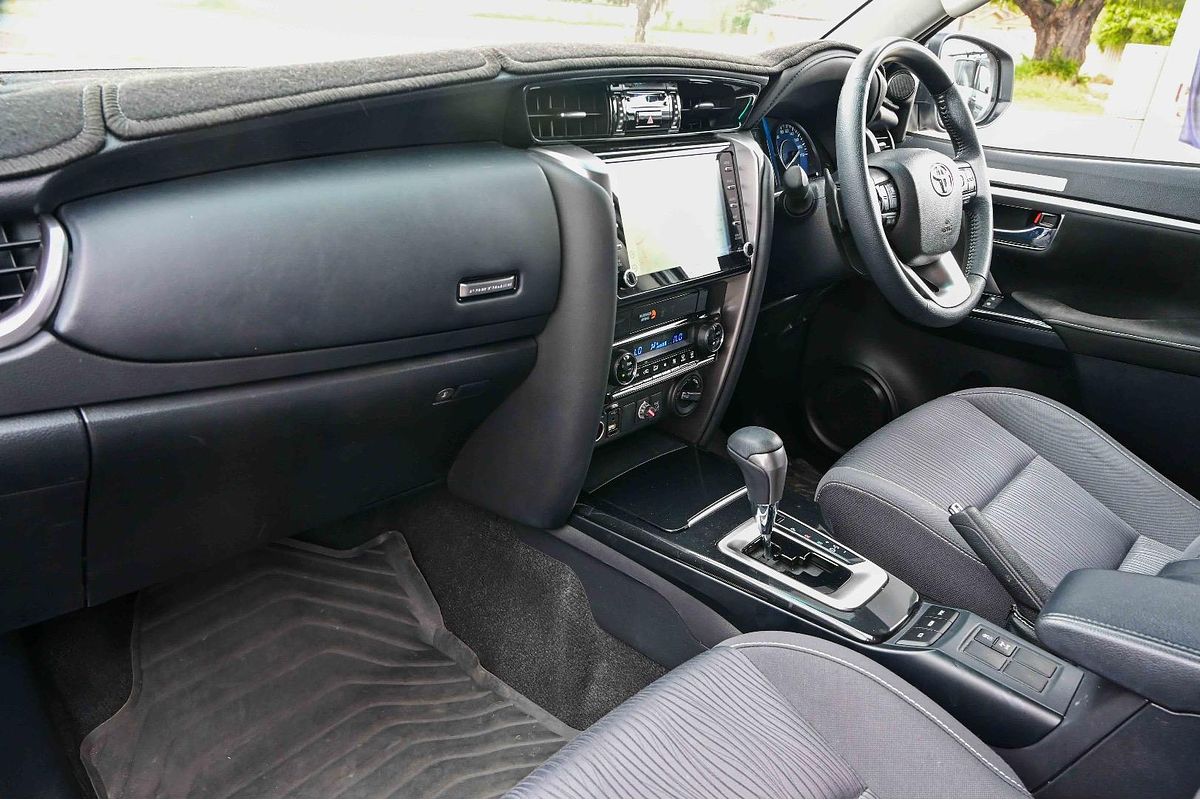 2022 Toyota Fortuner GXL GUN156R