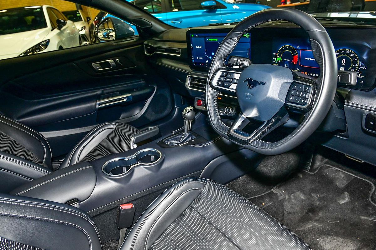 2025 Ford Mustang Ecoboost FO