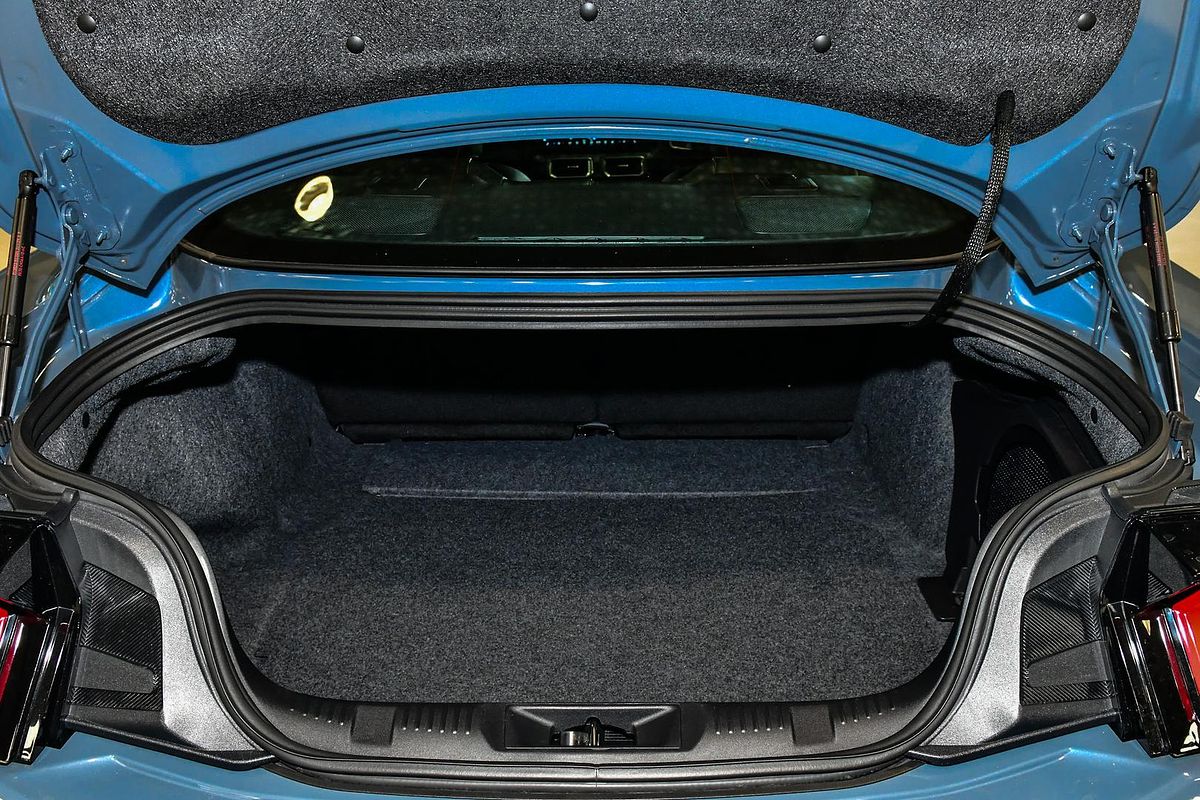 2025 Ford Mustang Ecoboost FO