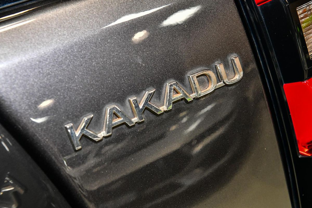 2022 Toyota Landcruiser Prado Kakadu GDJ150R