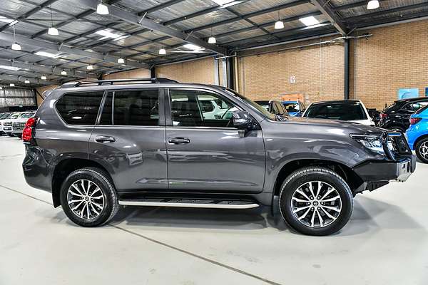 2022 Toyota Landcruiser Prado Kakadu GDJ150R