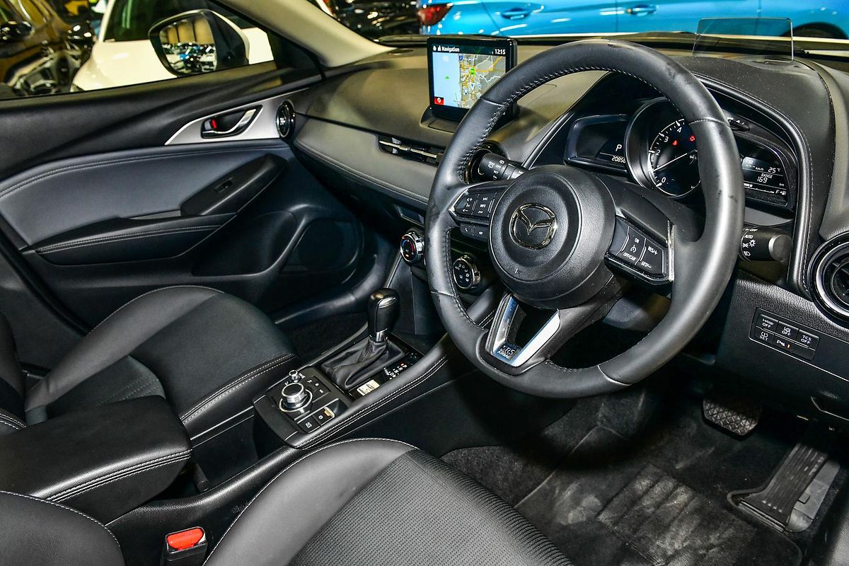 2022 Mazda CX-3 sTouring DK