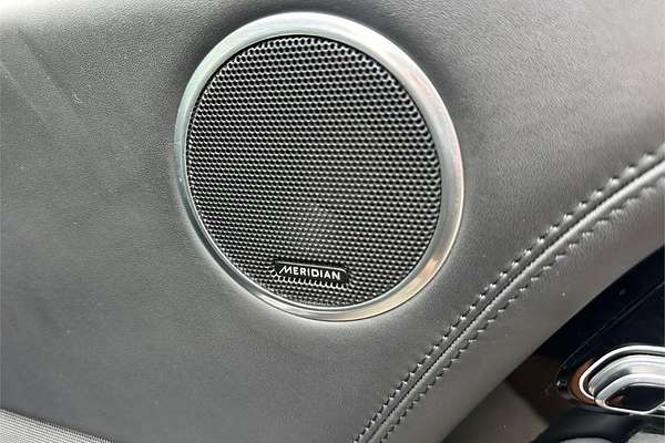 2018 Land Rover Range Rover SDV8 Vogue SE L405