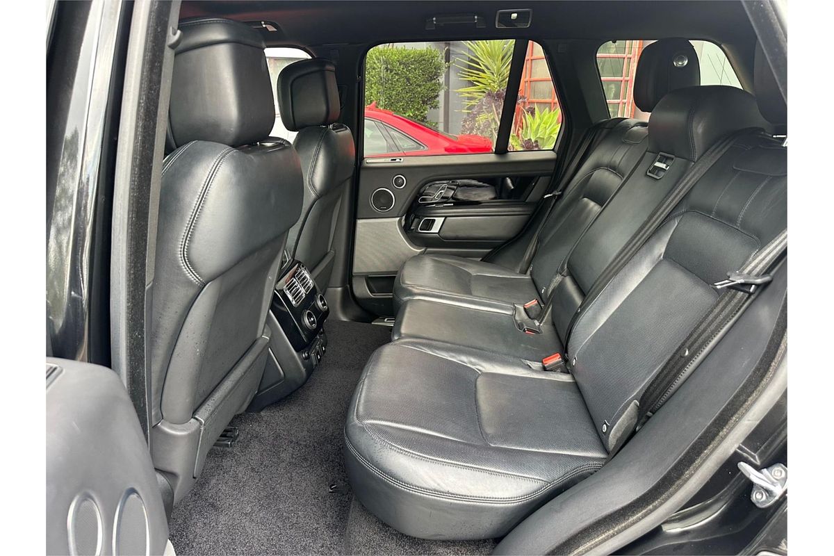 2018 Land Rover Range Rover SDV8 Vogue SE L405