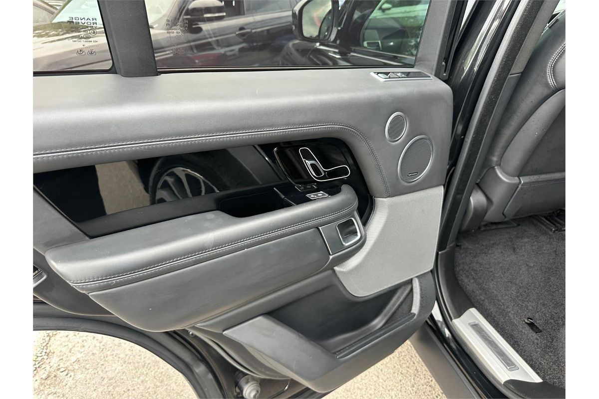 2018 Land Rover Range Rover SDV8 Vogue SE L405