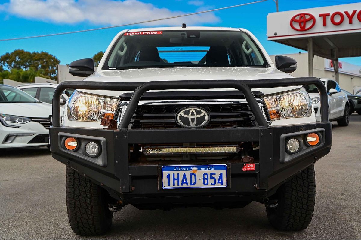 2020 Toyota Hilux SR GUN126R 4X4