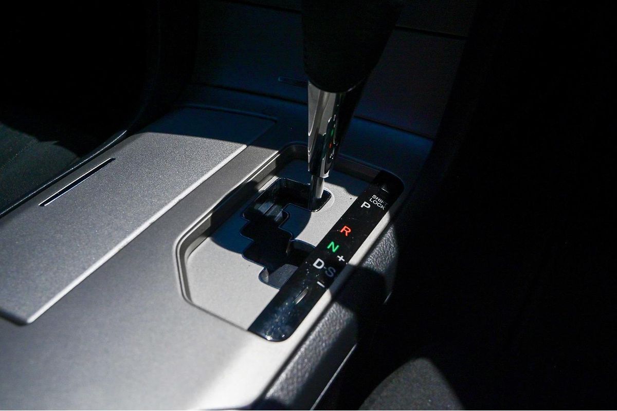 2011 Toyota Aurion AT-X GSV40R