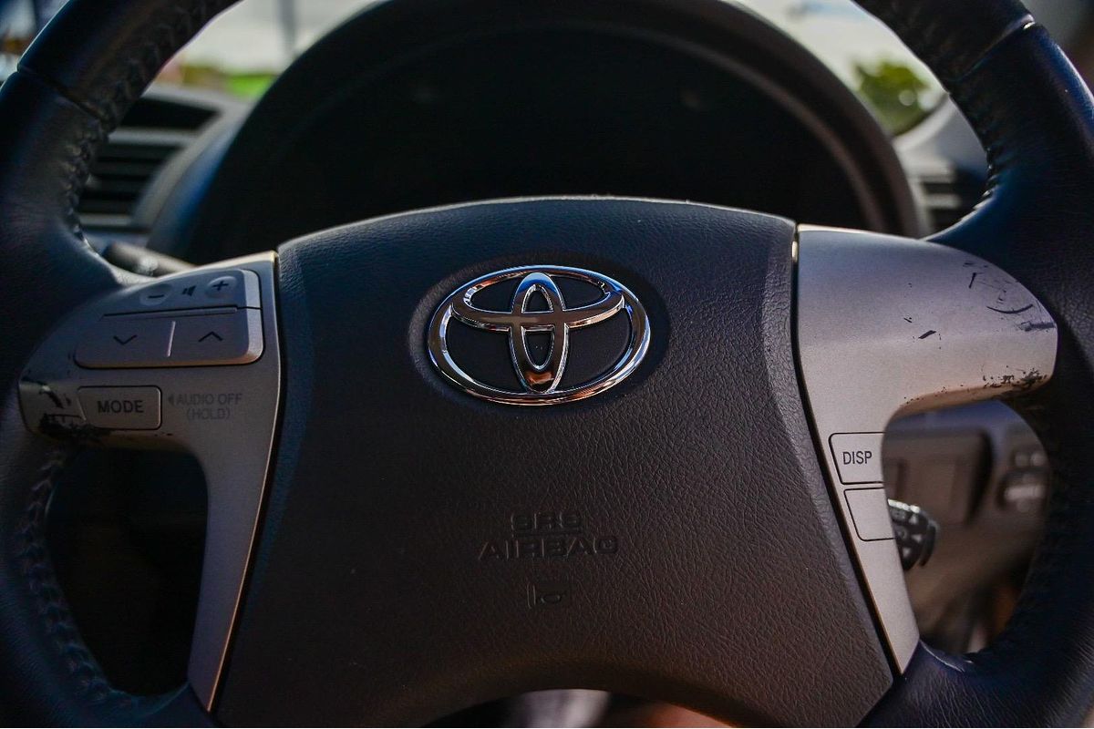 2011 Toyota Aurion AT-X GSV40R