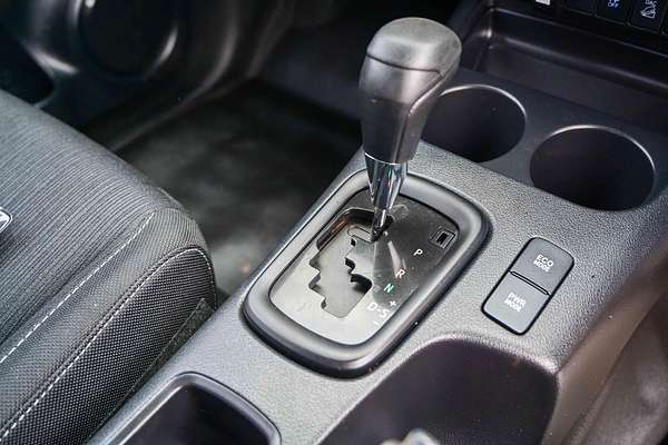 2020 Toyota Hilux SR GUN126R 4X4