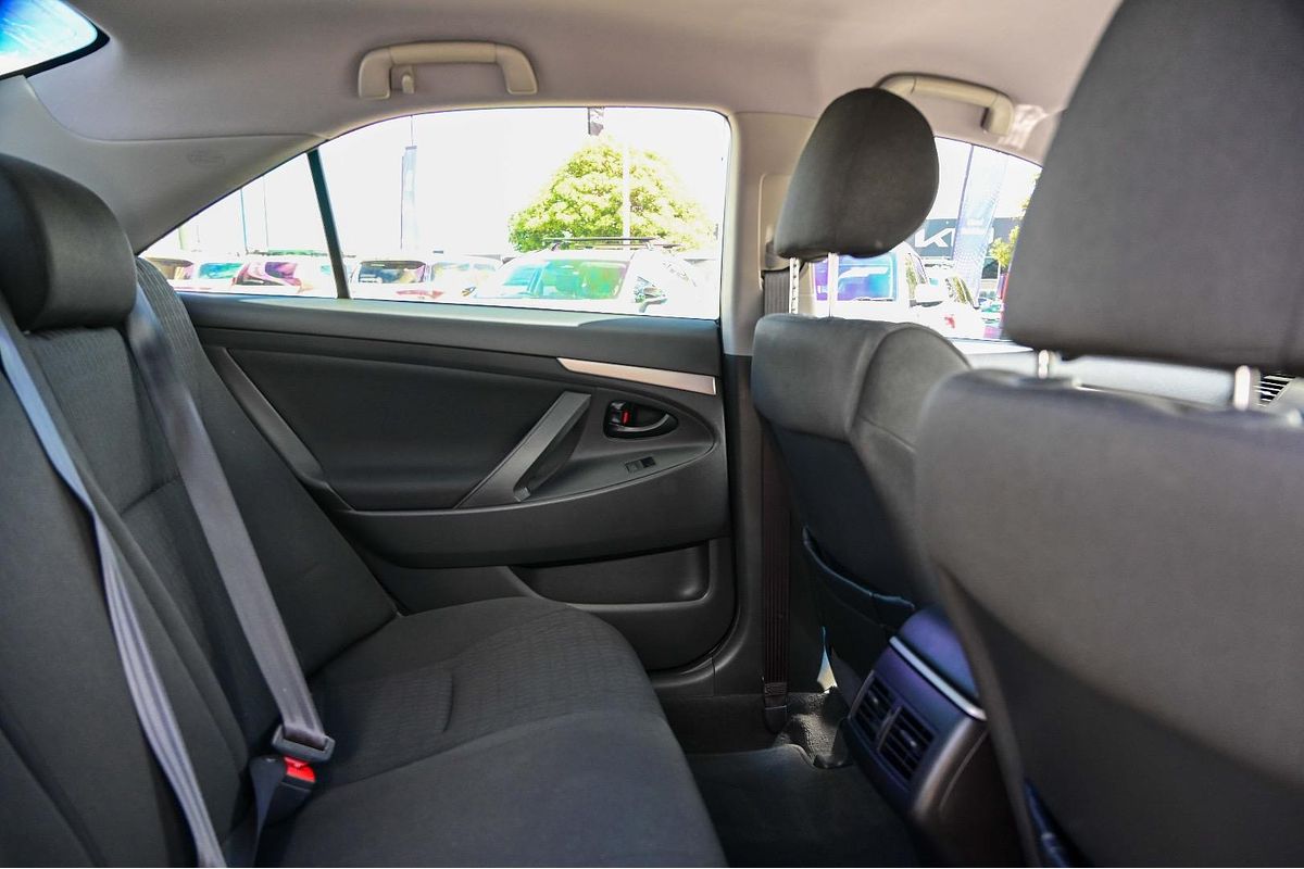 2011 Toyota Aurion AT-X GSV40R