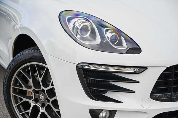 2015 Porsche Macan S 95B