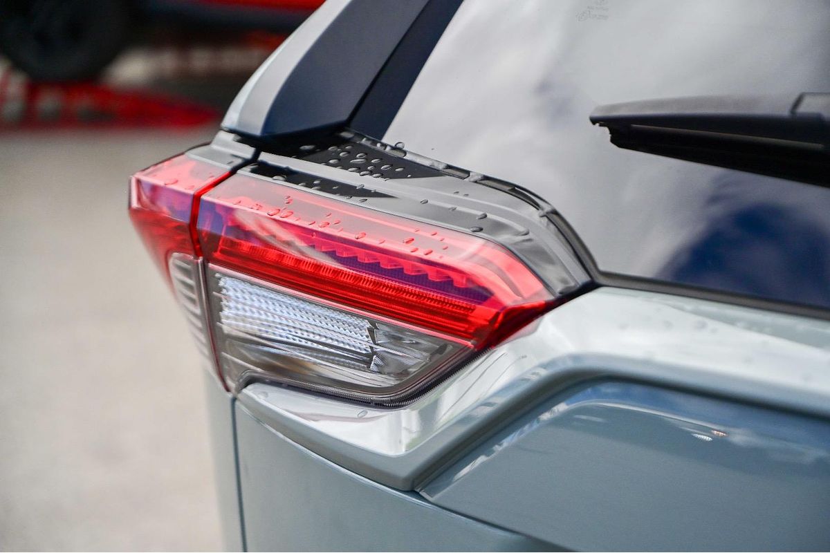 2024 Toyota RAV4 Edge AXAH54R