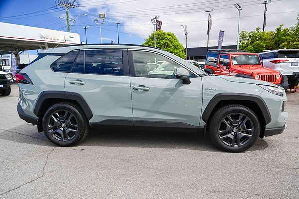 2024 Toyota RAV4 Edge AXAH54R