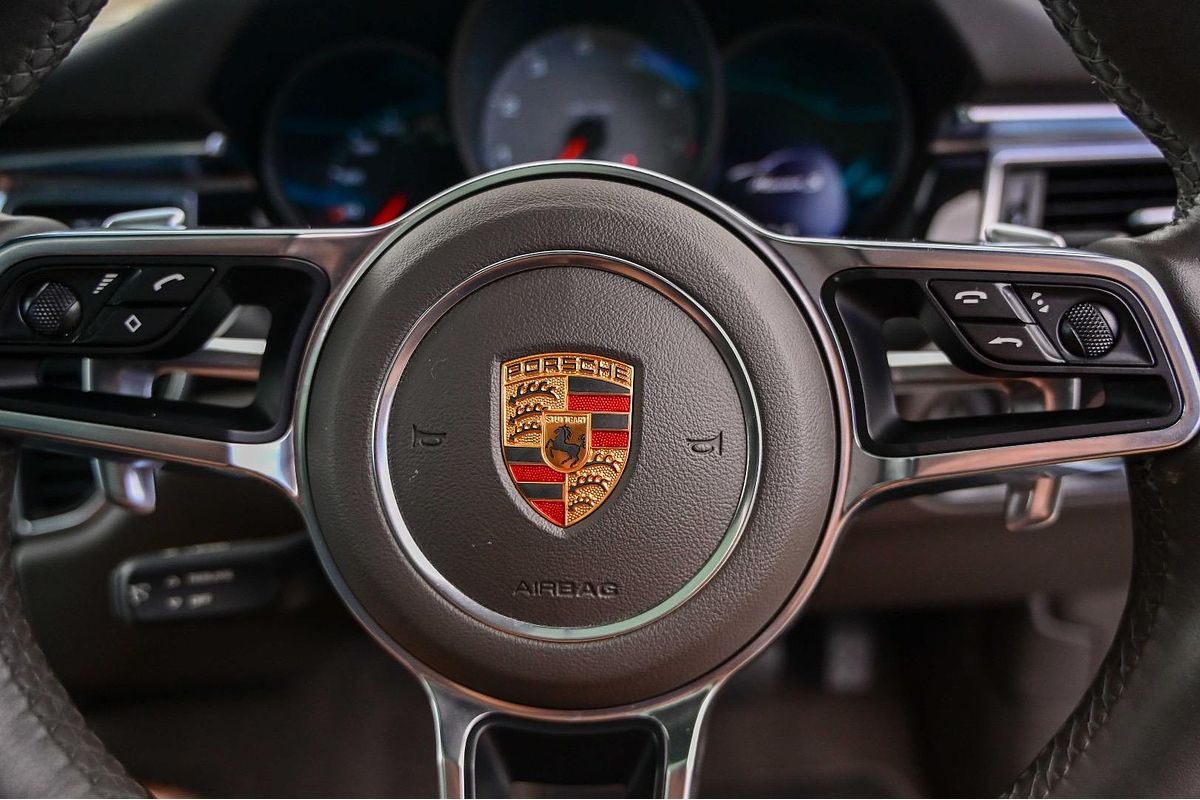 2015 Porsche Macan S 95B