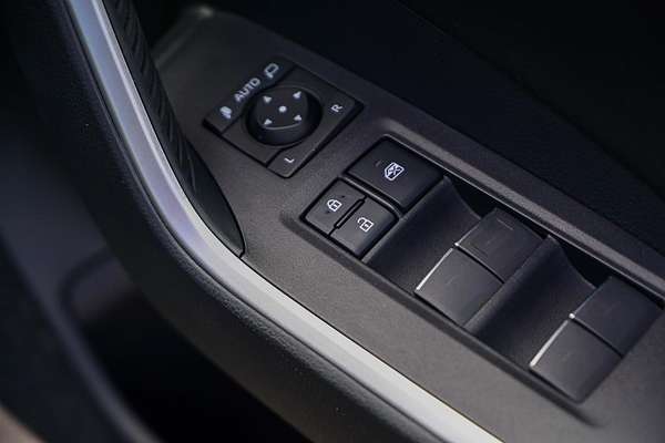 2024 Toyota RAV4 Edge AXAH54R