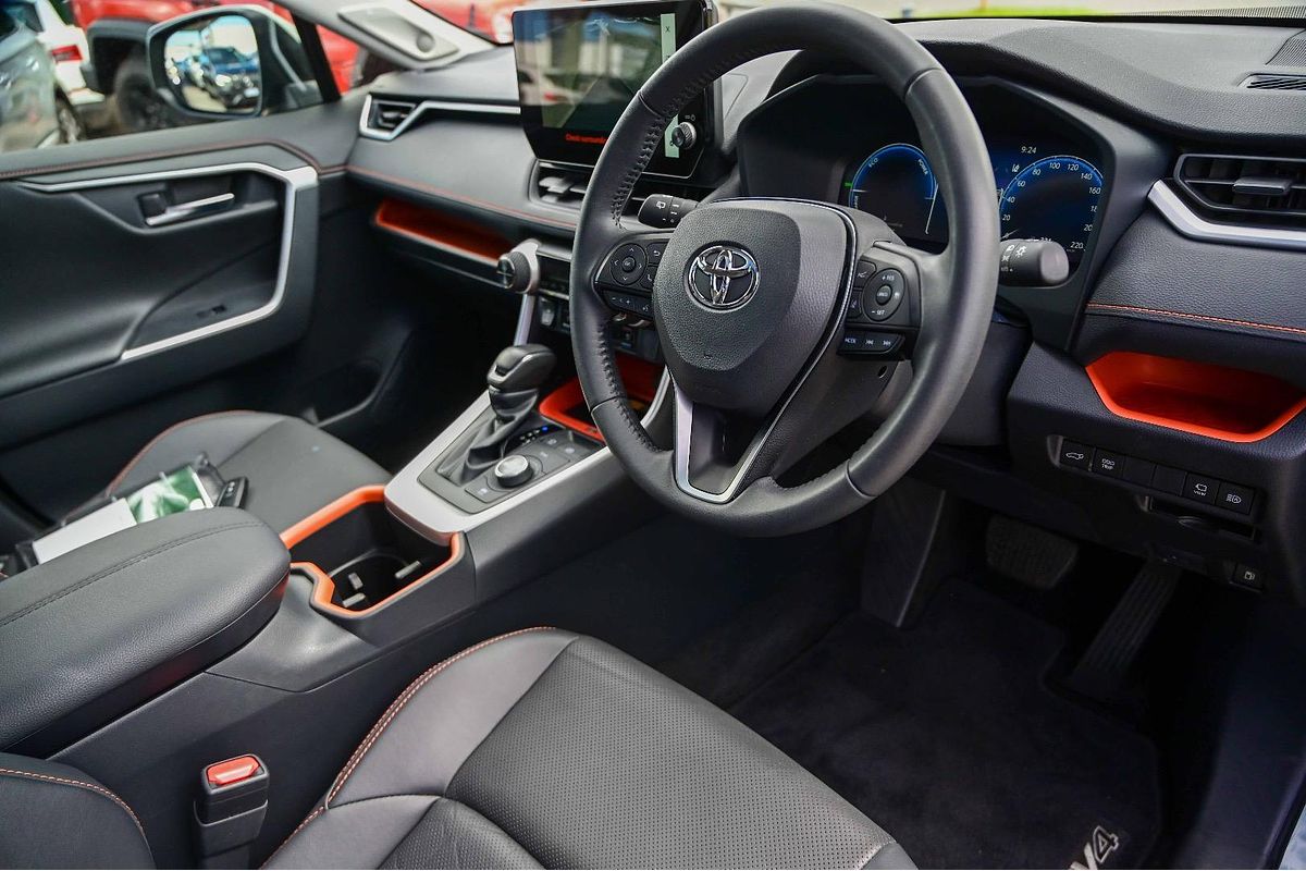 2024 Toyota RAV4 Edge AXAH54R