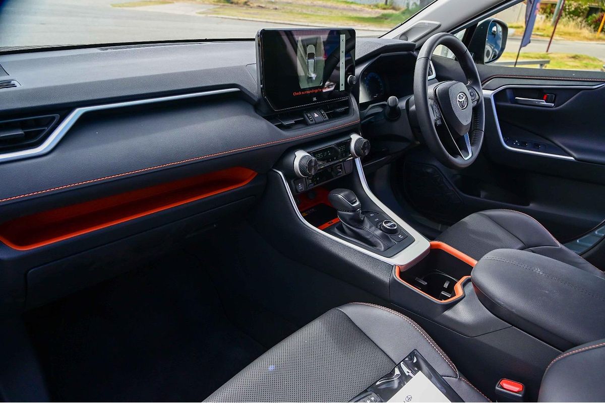 2024 Toyota RAV4 Edge AXAH54R