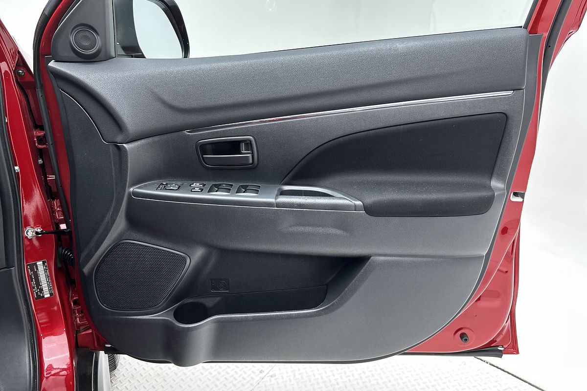 2020 Mitsubishi ASX ES XD