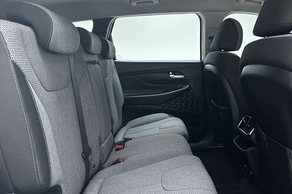 2021 Hyundai Santa Fe Active TM.V3