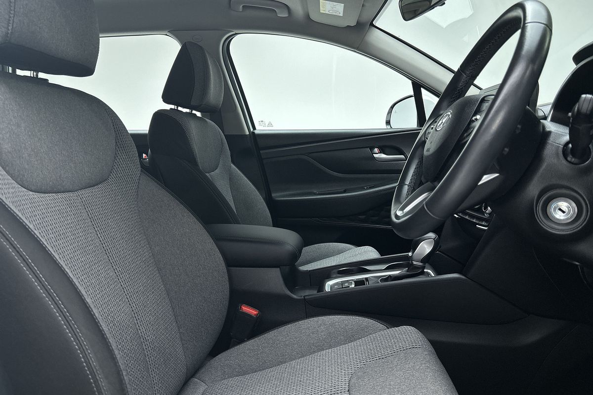 2021 Hyundai Santa Fe Active TM.V3