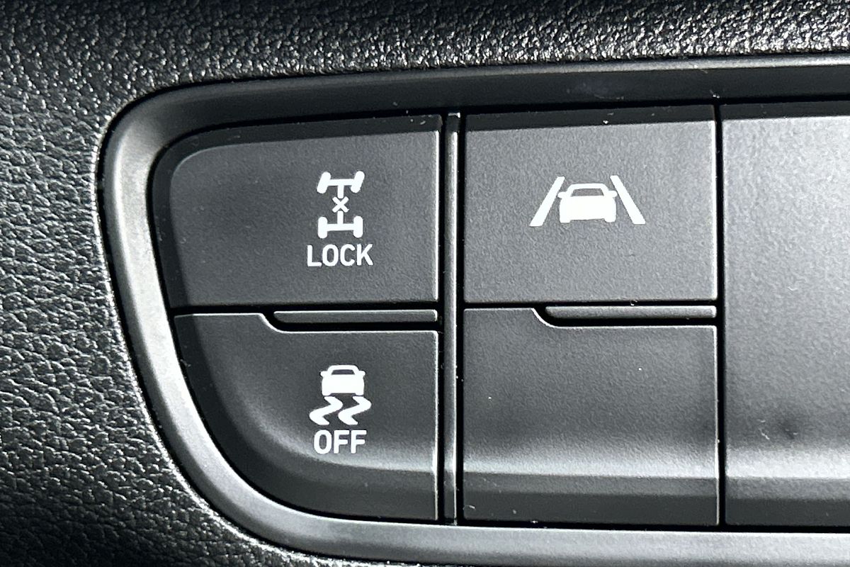 2021 Hyundai Santa Fe Active TM.V3