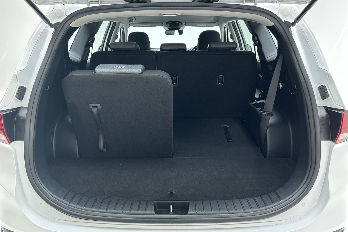 2021 Hyundai Santa Fe Active TM.V3