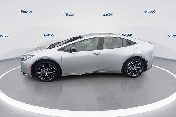 2024 Toyota Prius XLE