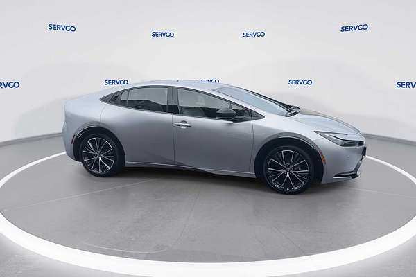 2024 Toyota Prius XLE