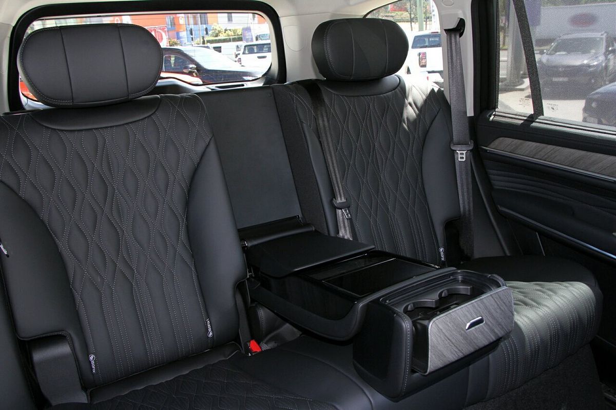 2025 GWM Tank 500 Ultra Hi4-T PHEV P03