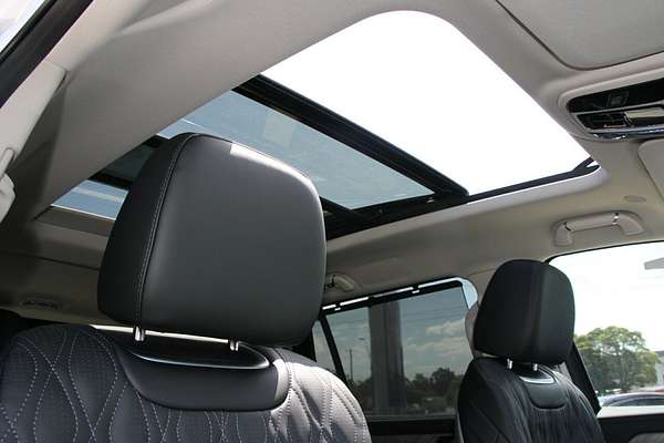 2025 GWM Tank 500 Ultra Hi4-T PHEV P03