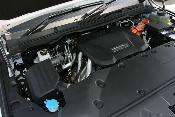 2025 GWM Tank 500 Ultra Hi4-T PHEV P03