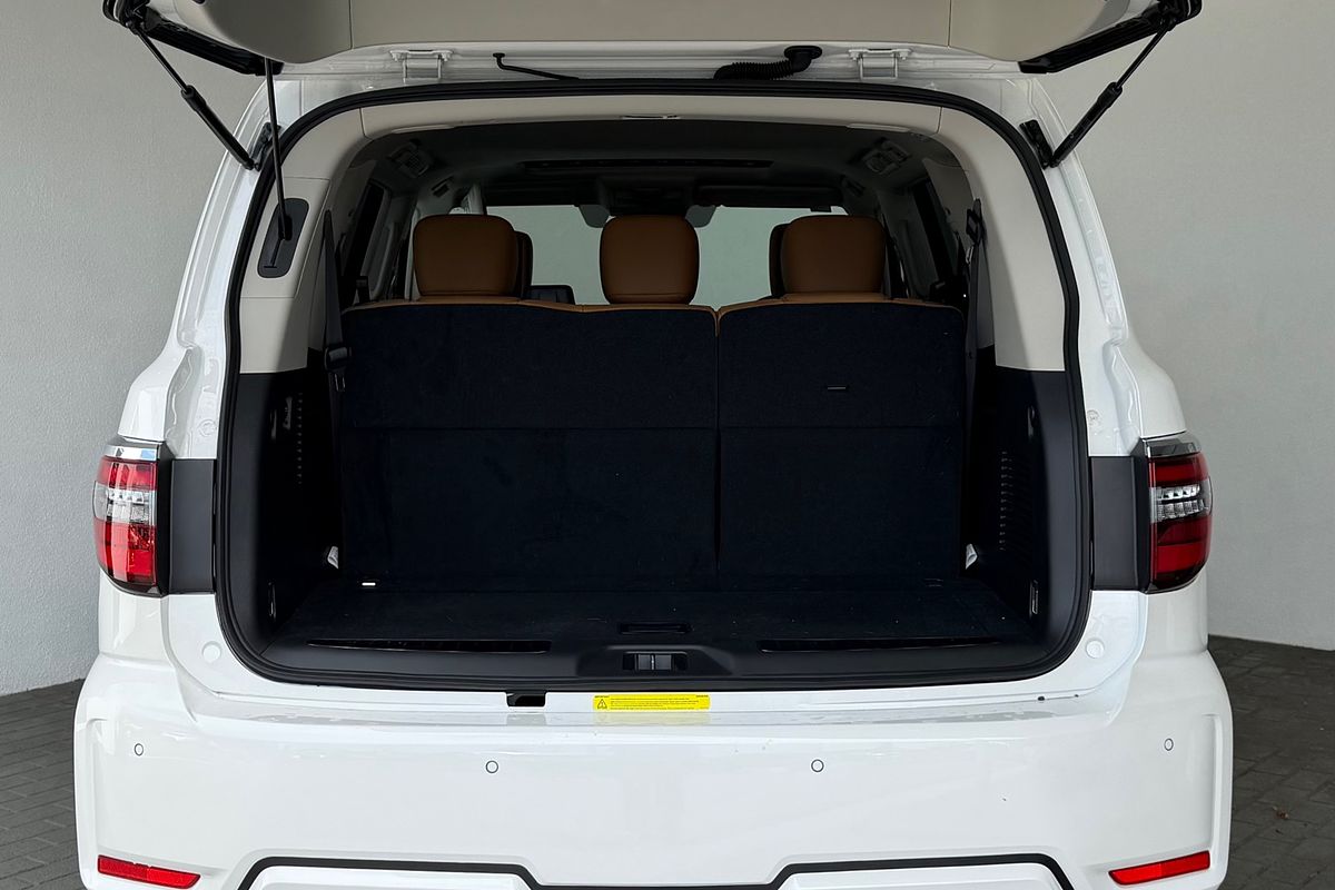 2023 Nissan Patrol Ti-L Y62