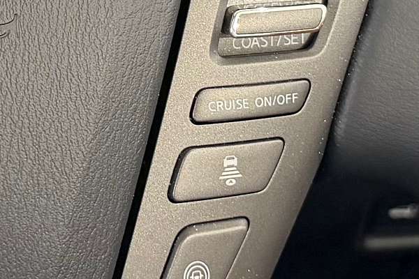 2023 Nissan Patrol Ti-L Y62