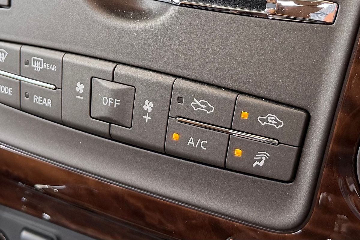 2023 Nissan Patrol Ti-L Y62